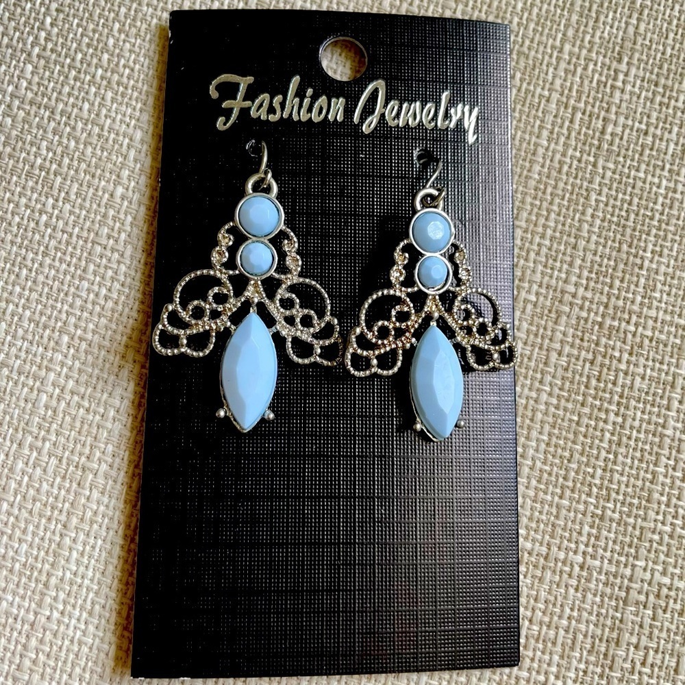 Elegant Blue Fashion Earrings